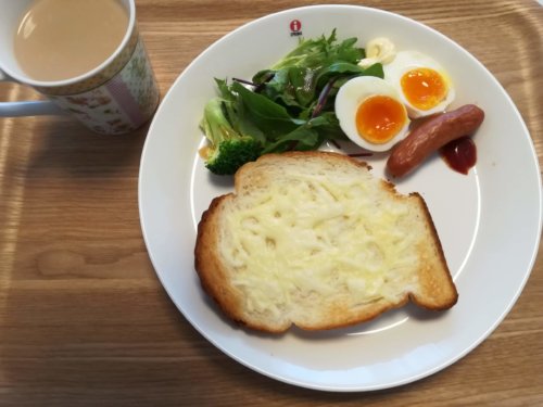 チーズトースト