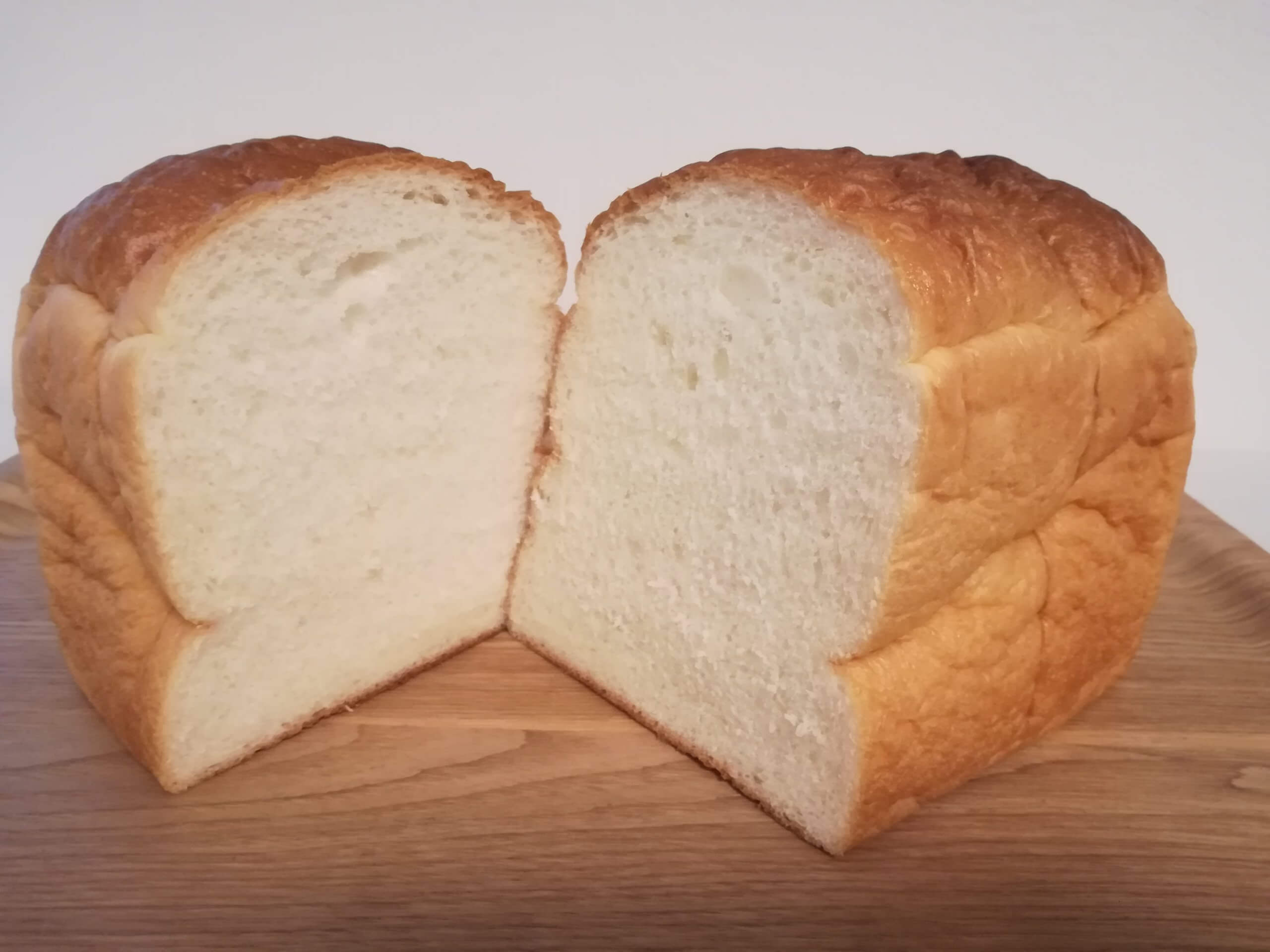 レアリッチの食パン